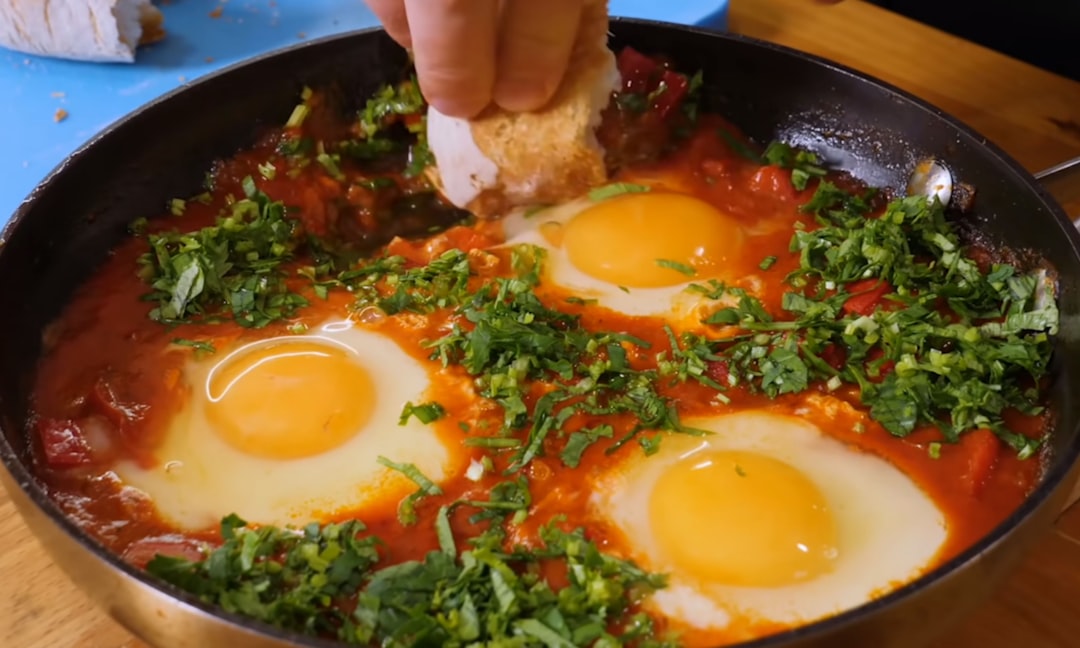 Pastırmalı Yumurta Tarifi